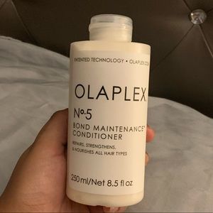 OLAPLEX No5 BOND MAINTENANCE CONDITIONER
